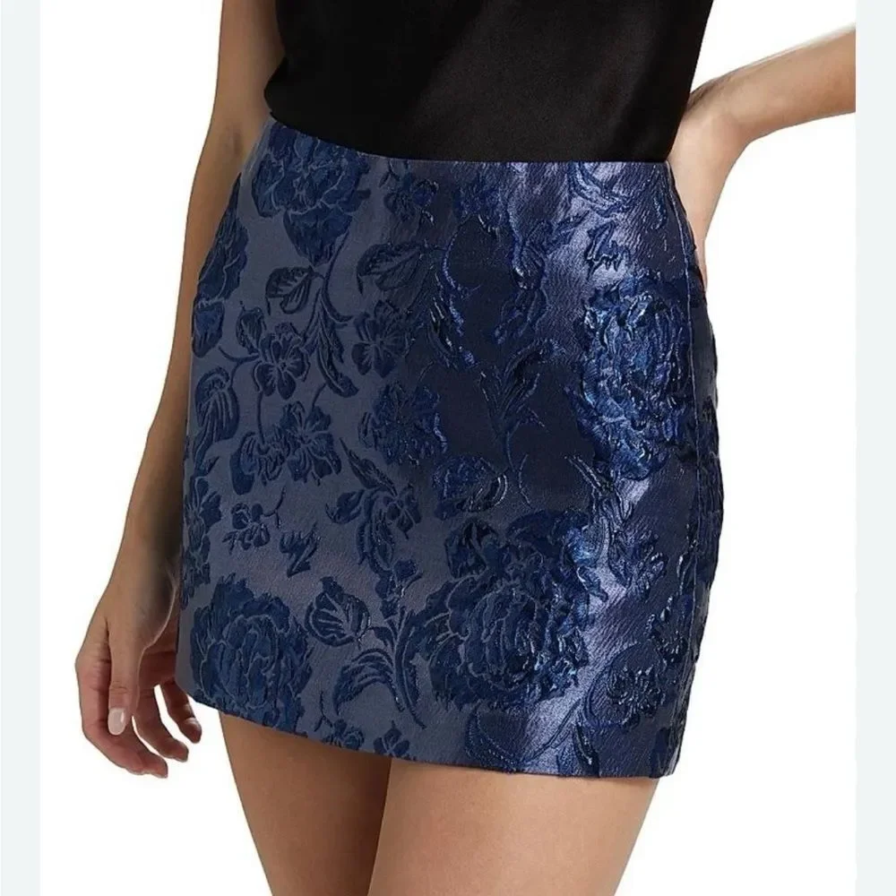 NWT Alice + Olivia Elana Floral Brocade Miniskirt $275